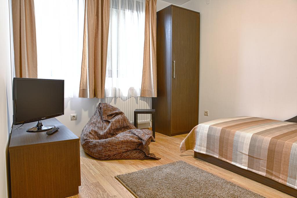 Pepi Guest House Veliko Tarnovo Bilik gambar